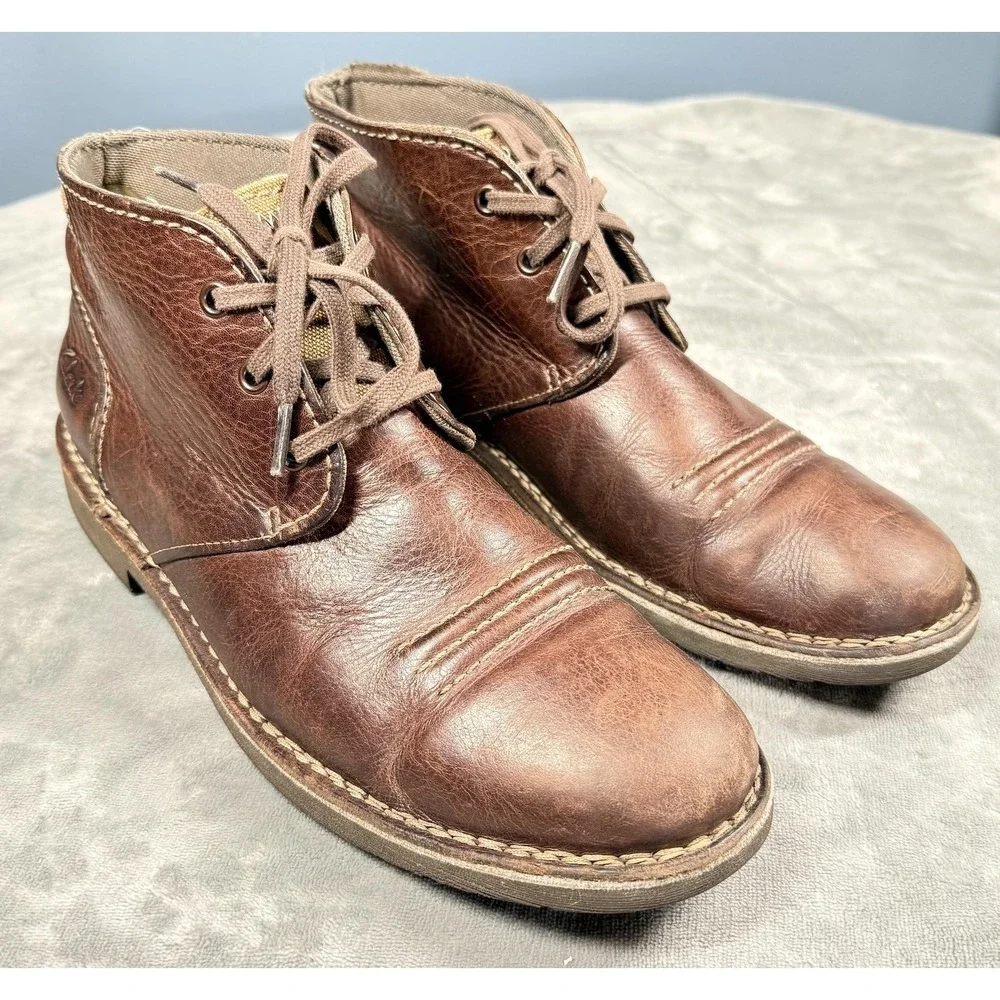 Clarks Boots Mens Size 10.5 Brown Leather Chukka Lace Up Ankle Casual Boots
